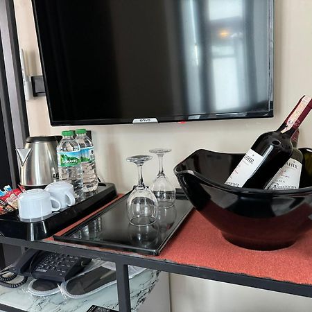 The Queen Airport Hotel-Round Trip Airport Service Arnavutkoy Luaran gambar
