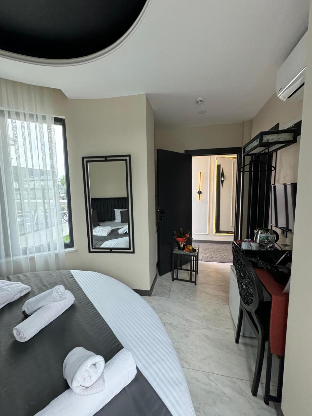 The Queen Airport Hotel-Round Trip Airport Service Arnavutkoy Luaran gambar